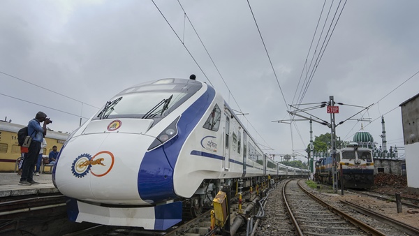 Vande Sadharan Vs Vande Bharat Express: 5 Key Differences