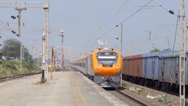 Vande Sadharan Vs Vande Bharat Express: 5 Key Differences