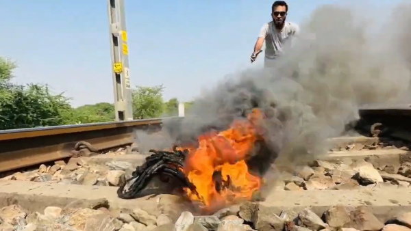 YouTuber Lighting Fireworks On Train Track Draws Flak, RPF Looks Into Viral Video