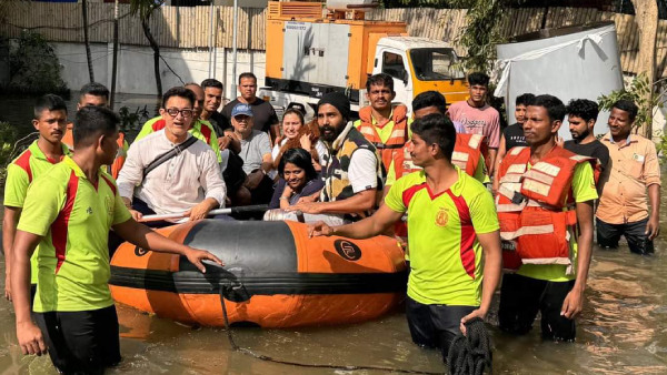 Aamir Khan Safe After Being Rescued From Chennai Floods Caused By Cyclone Michaung
