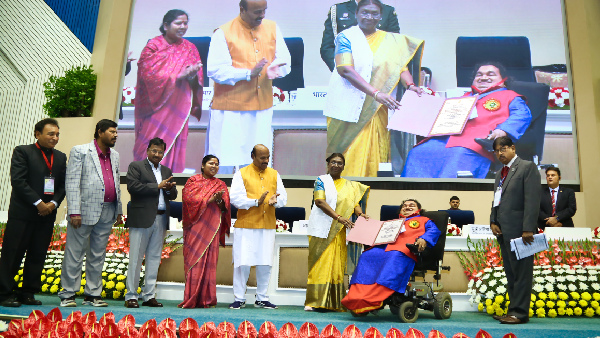 President Droupadi Murmu Honours Sai Kaustuv Dasgupta With National Award