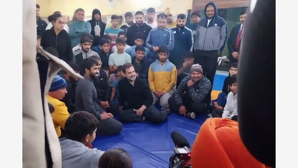 Rahul Gandhi Visits Akhara In Haryanas Jhajjar, Meets Wrestlers