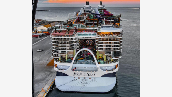 Worlds Largest Cruise Ship