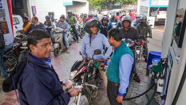 Petrol, Diesel To Get Cheaper? OMCs Likely To Reduce Rates By Rs 5-10 Petrol, Diesel To Get Cheaper? OMCs Likely To Reduce Rates By Rs 5-10