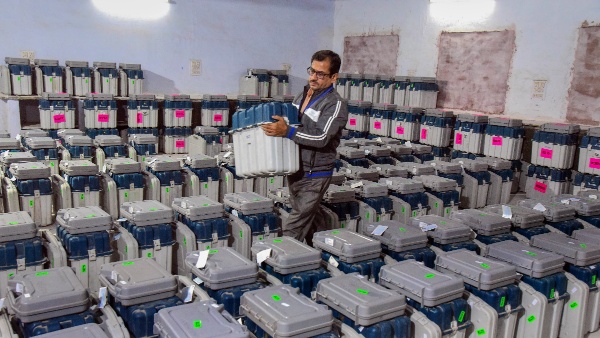 EC Estimates Rs 10,000 Crore Every 15 Years For One Nation, One Election EC Estimates Rs 10,000 Crore Every 15 Years For One Nation, One Election