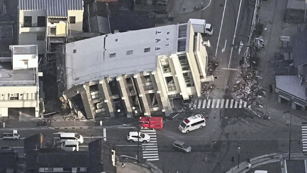 A series of powerful earthquakes in western Japan damaged homes, cars and boats A series of powerful earthquakes in western Japan damaged homes, cars and boats