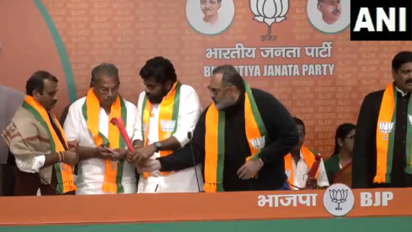 15 Former AIADMK Leaders Join BJP