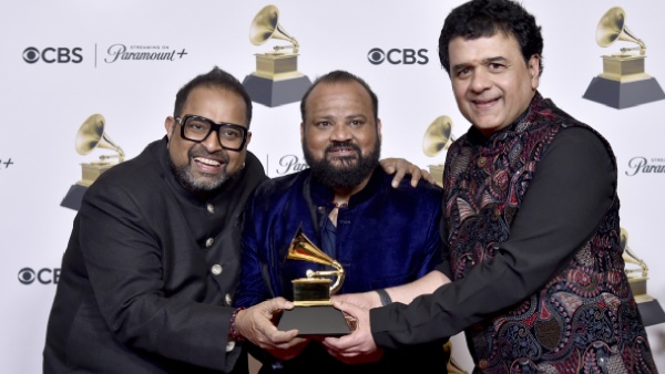 Shankar Mahadevan, V Selvaganesh, and Ganesh Rajagopalan