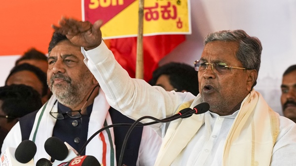 Lok Sabha Poll Survey: How Many Seats Will Congress Win In Karnataka In Next LS Polls? Lok Sabha Poll Survey: How Many Seats Will Congress Win In Karnataka In Next LS Polls?