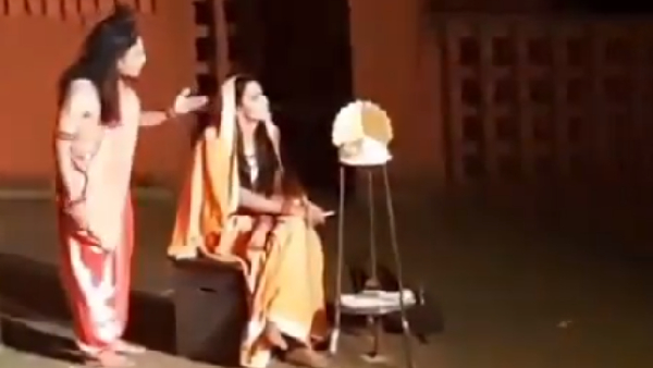 Pune Professor And 5 Students Nabbed