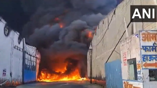 Fire Erupts At A Factory In Delhi s Alipur Fire Erupts At A Factory In Delhi s Alipur