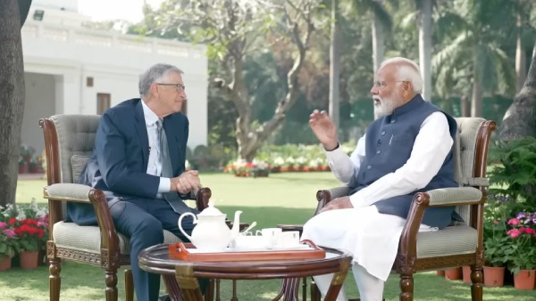 PM Narendra Modi Meets Bill Gates