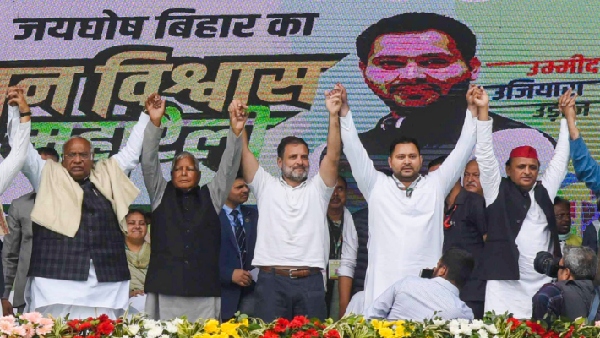 Congress Slams Modi Govt s Electoral Bond Move