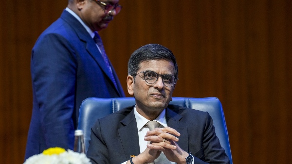 Supreme Court Overrules 1998 Narsimha Rao Judgment MPs MLAs Lose Immunity From Prosecution