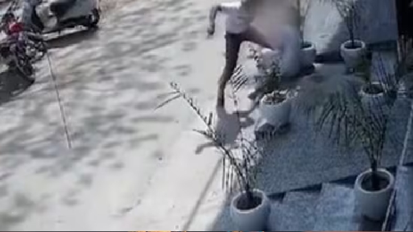 Delhi Woman Stabbed Man Arrested in Mukherjee Nagar CCTV Footage Emerges