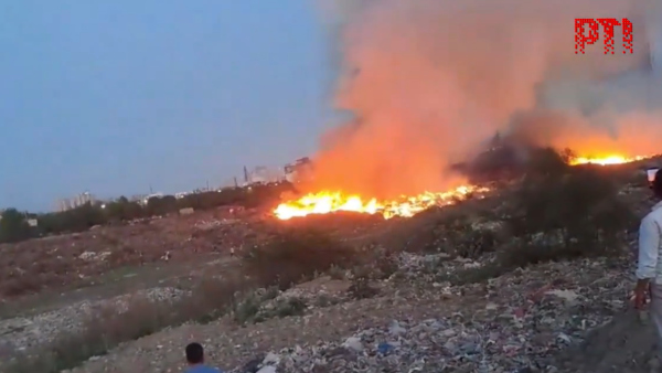 Blaze Engulfs Noida Authority s Dumping Yard For Over 18 Hours