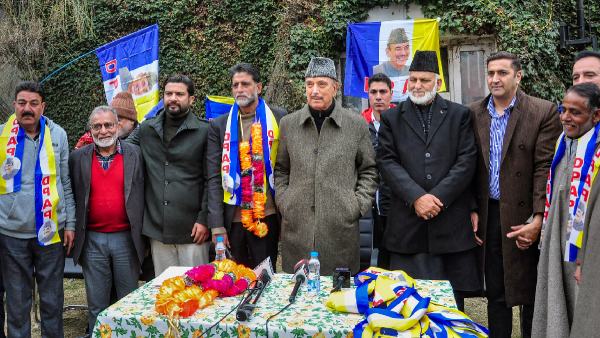 Ghulam Nabi Azad Ghulam Nabi Azad