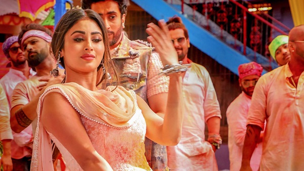 Top 10 Bollywood Holi Songs Here Is The Playlist For The Festival Of Colors