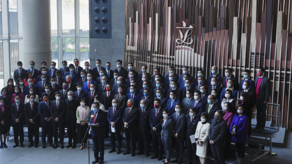 Hong Kong Govt To Curb Dissent With Law