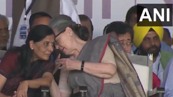 Maharally Against Kejriwal s Arrest INDIA Bloc Leaders Huddle At Ramlila Maidan