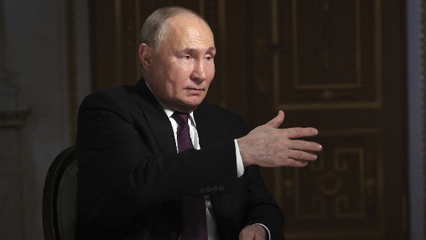 Putin Set To Win Russian Election Kremlin Aims For Landslide Victory