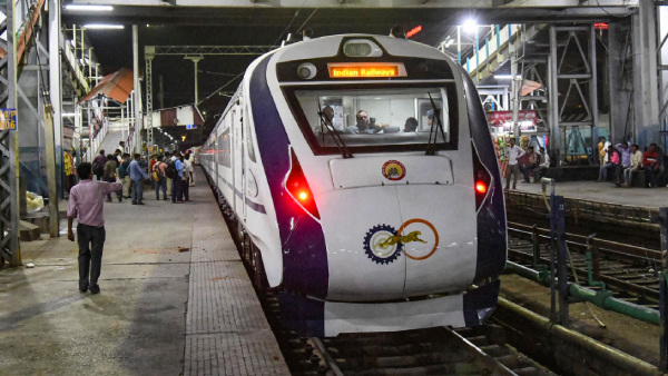 Kalaburagi-Bengaluru Vande Bharat Train