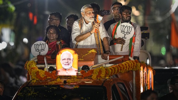 Prime Minister Narendra Modi With K Annamalai In Chennai