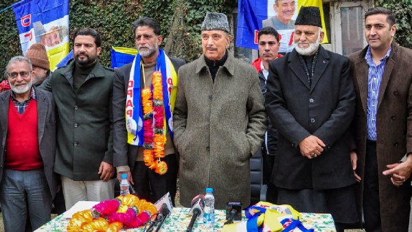 Ghulam Nabi Azad With Democratic Progressive Azad Party leaders Ghulam Nabi Azad With Democratic Progressive Azad Party leaders