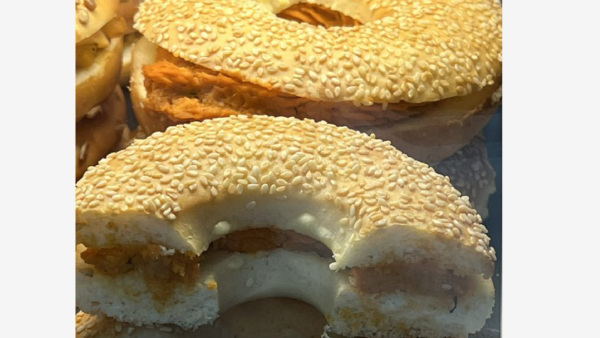 Podi Cream Cheese Bagel