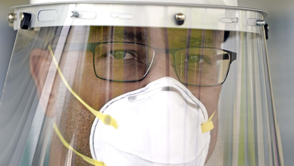 Texas governor buses migrants to VP Kamala Harris residence