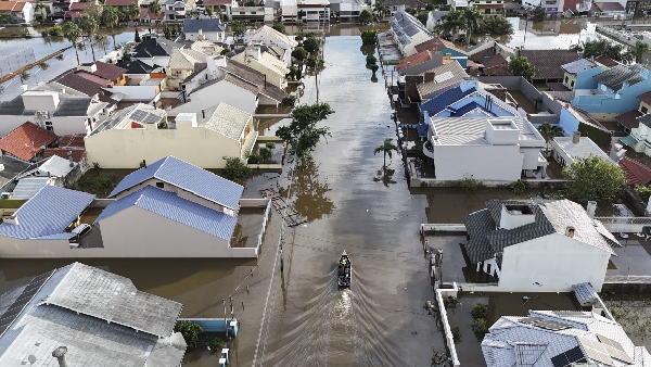 Devastating Floods In Southern Brazil Claim 100 Lives Many Missing Amid Widespread Destruction