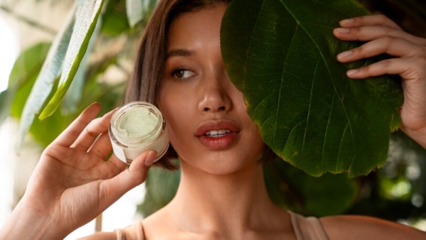 Which Homemade Face Mask Is Best For Glowing Skin 5 Sincare Masks To Transform Your Beauty Routine Which Homemade Face Mask Is Best For Glowing Skin 5 Sincare Masks To Transform Your Beauty Routine