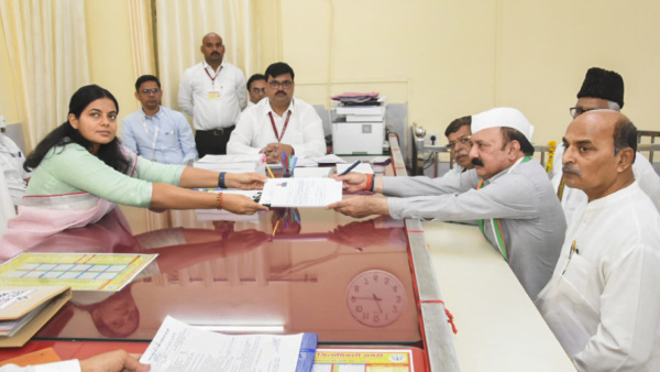 K L Sharma Files Nomination