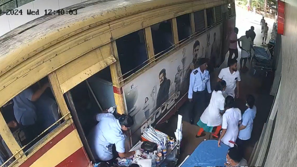 Birth On The Go KSRTC Bus Turns Delivery Room In Thrissur