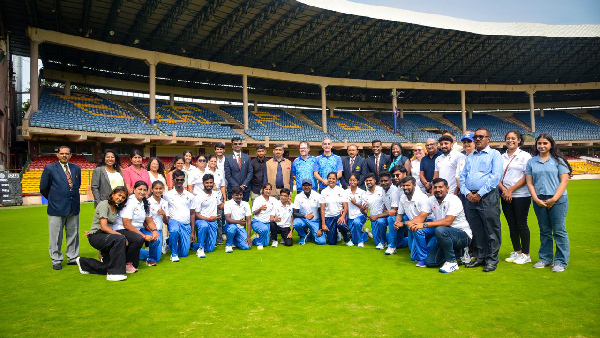 U S Ambassador Eric Garcetti U S Consul General Chennai Chris Hodges with the former World Champion blind cricket team at the M Chinnaswamy Stadium in Bengaluru on Saturday May 25 2024