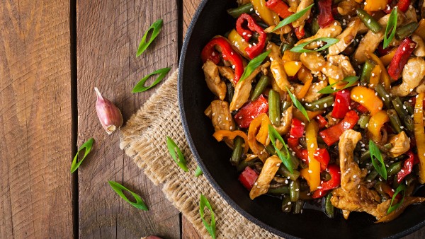Simple Cashew Chicken Recipe To Try At Home If You Love Stir Fry Dishes Simple Cashew Chicken Recipe To Try At Home If You Love Stir Fry Dishes