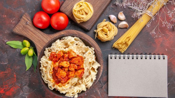 Quick And Easy Tomato Pasta Recipe That Can Be Prepared In Just 25 Minutes At Home
