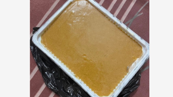 Have You Tried Besan Cake Delhi Heatwave Melts Besan Laddoos Into Unexpected Cake - See Pic