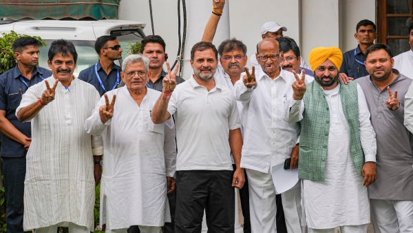 Congress leaders Sonia Gandhi and Rahul Gandhi Punjab Chief Minister Bhagwant Mann NCP Sharadchandra Pawar President Sharad Pawar and RJD leader Tejashwi Yadav after INDIA bloc leaders meeting at Congress President Mallikarjun Kharge s residence in New Delhi Saturday June 1 2024