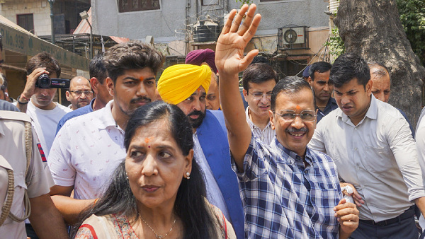 Delhi HC Tells Arvind Kejriwal s Wife Remove His Court Hearing Video From Social Media