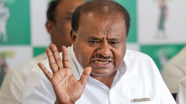 H D Kumaraswamy
