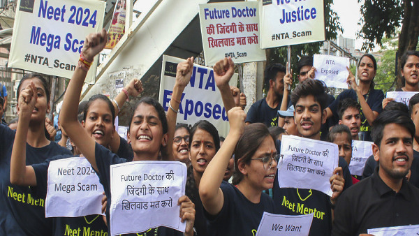 Probe Suggests Paper Leak In NEET Bihar Economic Offences Unit