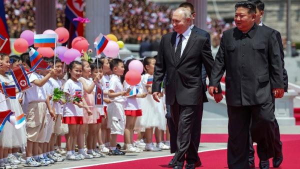 Putin Visits N Korea Kim Jong Un Pledges Full Support To Russia In Ukraine War