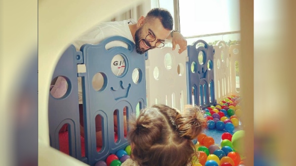 Virat Kohli With Daughter Vamika