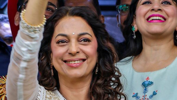 Juhi Chawla Explains Absence From KKR Meetings At Shah Rukh s Place Juhi Chawla Explains Absence From KKR Meetings At Shah Rukh s Place