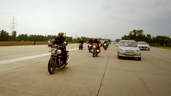 Kargil Chronicles Day 3 Of Epic Motorcycle Expedition Honouring Fallen Kargil Heroes