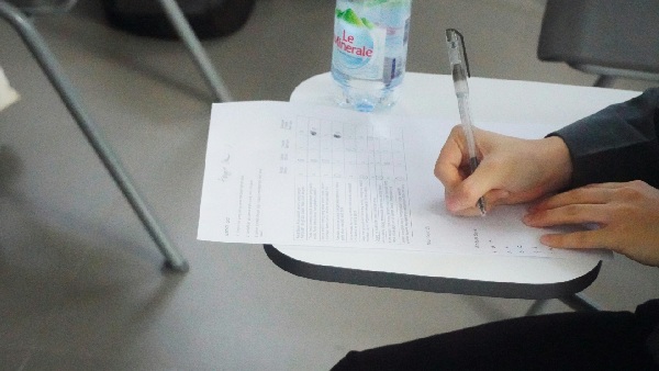 Maharashtra Extends Caste Certificate