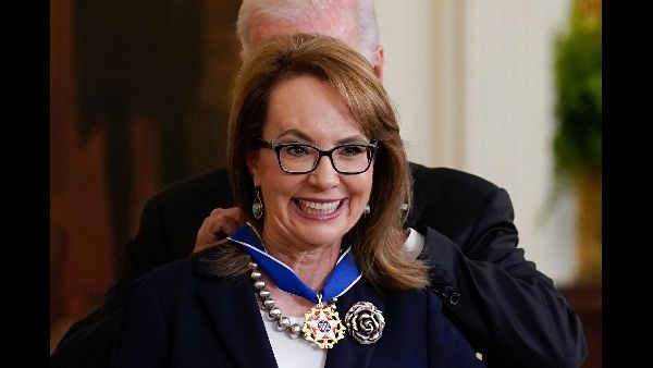 Giffords Supports Harris in PA