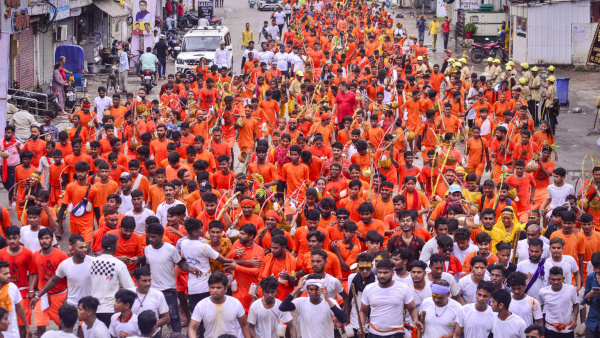 Yogi Extends Kanwar Yatra Directive