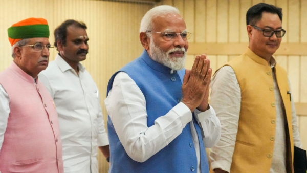 Don t Behave Like Rahul Gandhi Did In Lok Sabha PM Modi In Key NDA Meet